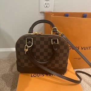 Louis Vuitton Alma BB
